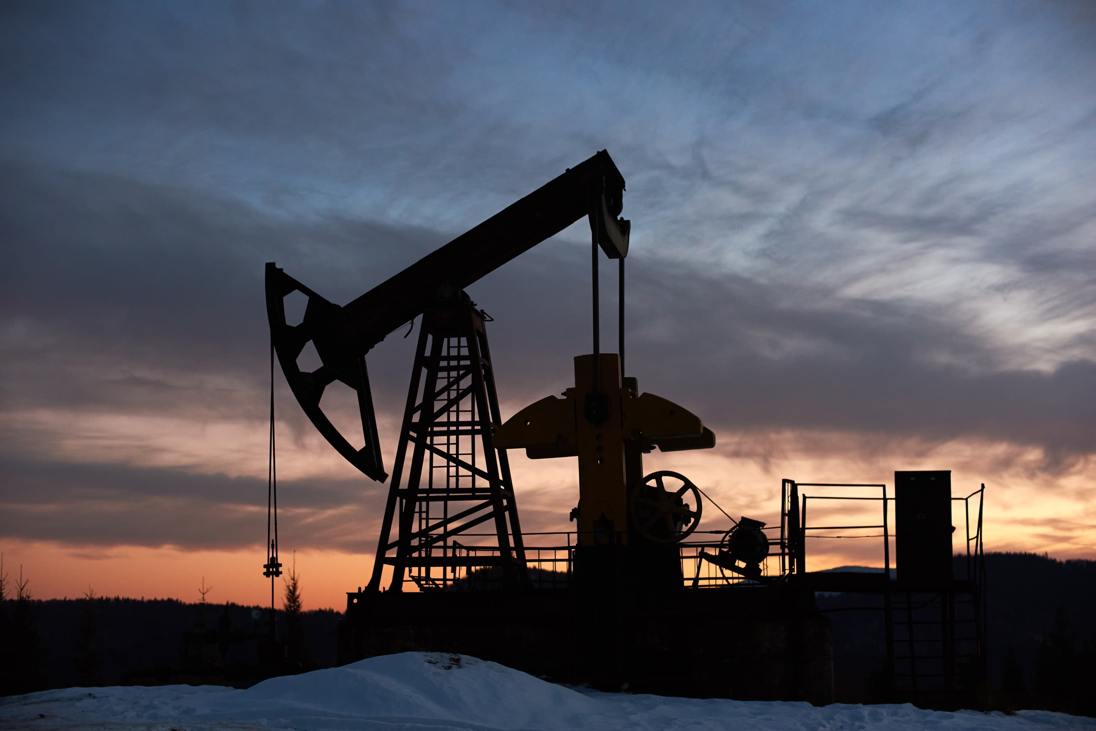 EIA Weekly Petroleum Status Report: What the Latest Inventory Data Means for Oil Investors